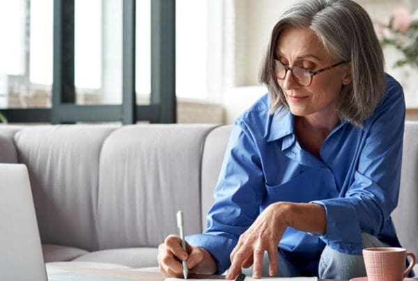 Custom-Landing-Page-Insurance-Agent-Working-from-Home-to-Get-Insurance-Coverage